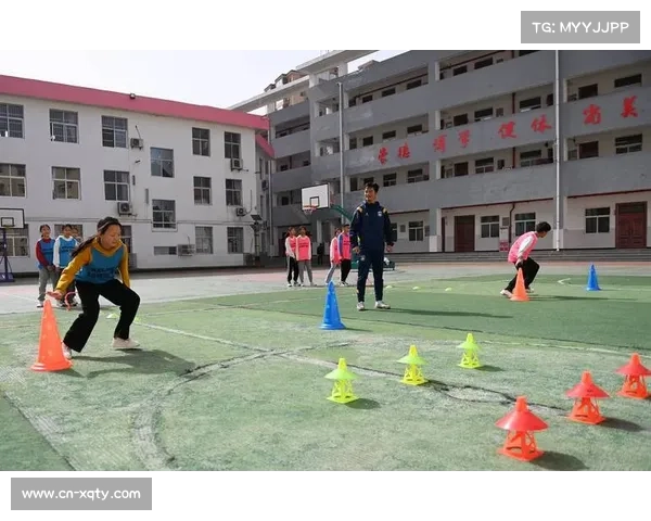 足球公益项目进校园，助力青少年体育发展